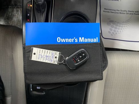 Certified 2023 Honda Civic EX image 33