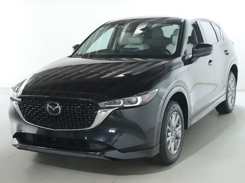 Used 2025 MAZDA CX-5 AWD 2.5 S w/ Preferred Package image 3