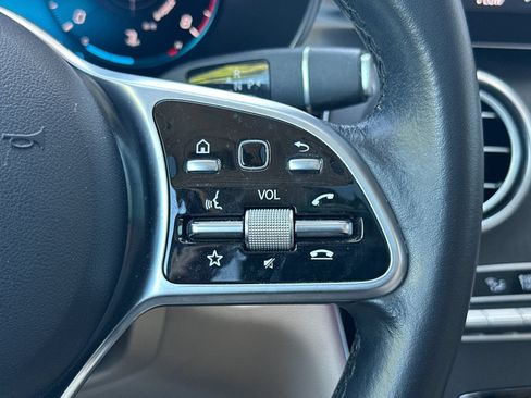 Certified 2022 Mercedes-Benz GLC 300 image 27