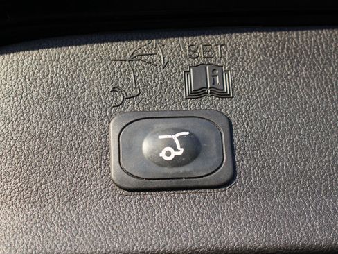 Used 2014 Ford Escape Titanium image 42