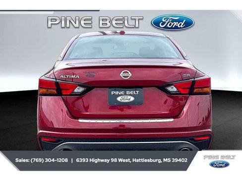 Used 2022 Nissan Altima 2.5 SR FWD image 4