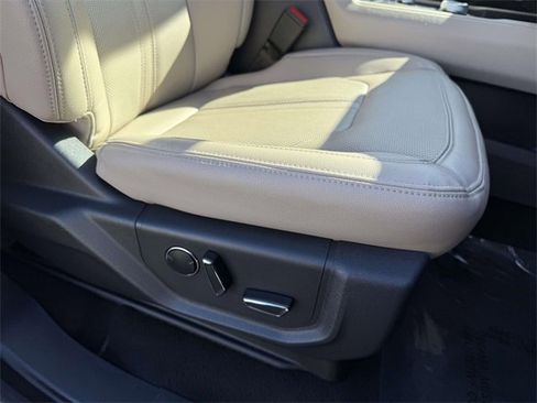 Certified 2024 Ford Expedition Max Limited image 26