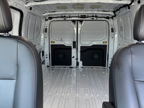 Used 2025 Ford Transit 150 Low Roof AWD image 15
