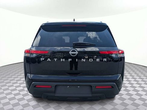 Used 2025 Nissan Pathfinder SV FWD image 4