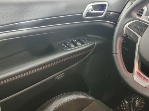 Used 2018 Jeep Grand Cherokee Trailhawk image 31