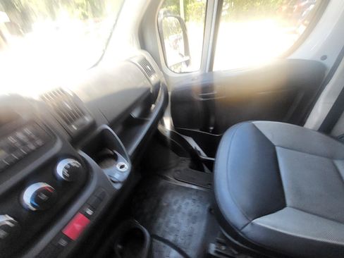 Used 2017 RAM ProMaster 2500 FWD image 38