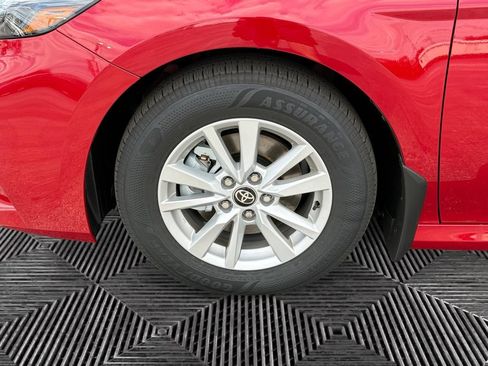New 2026 Toyota Camry LE w/ Convenience Package FWD image 14