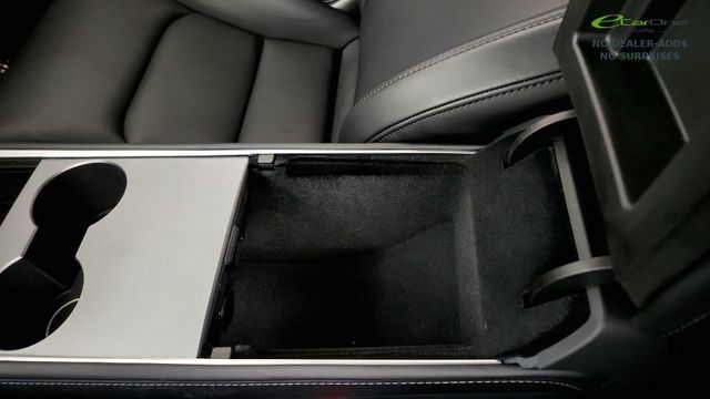 Used 2025 Tesla Model Y Long Range RWD image 72