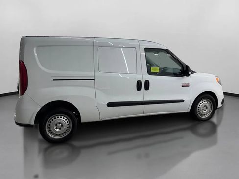 Used 2022 RAM ProMaster City Tradesman FWD image 11