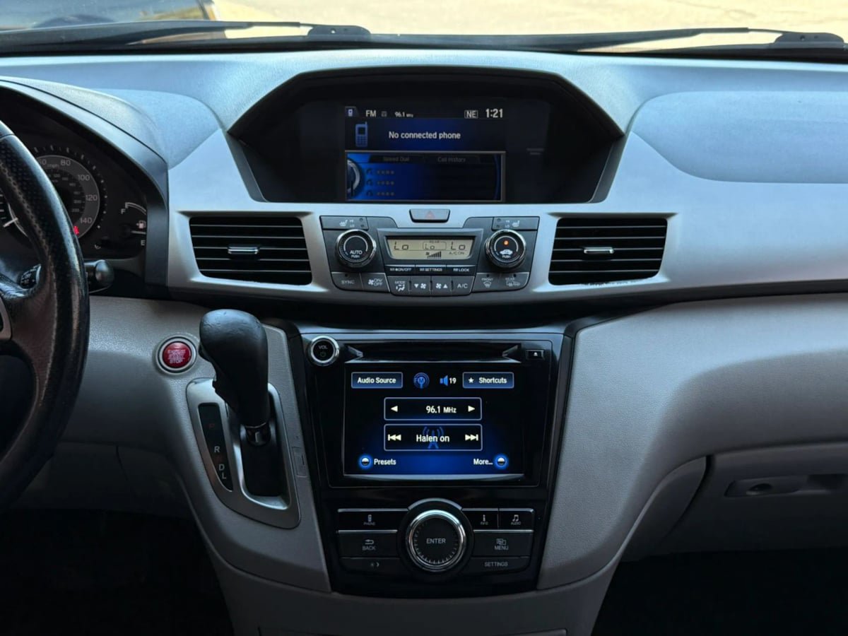 Used 2016 Honda Odyssey EX-L image 53