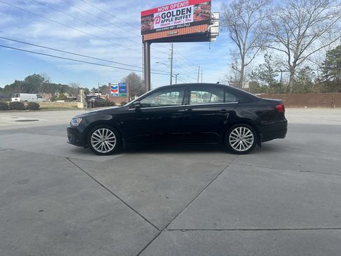 Used 2014 Volkswagen Jetta TDI image 14