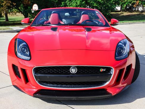 Used 2014 Jaguar F-TYPE S image 19