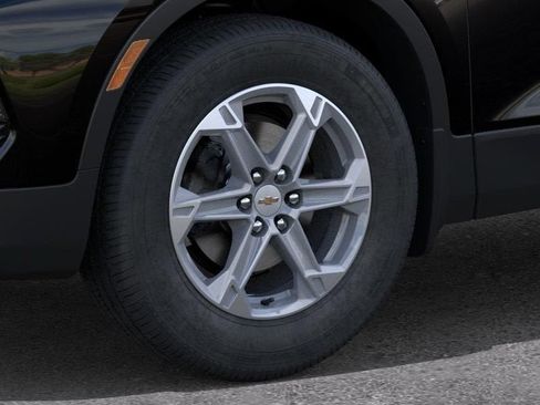 New 2026 Chevrolet Blazer LT FWD image 9