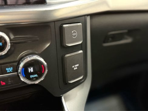 Used 2021 Ford F150 Lariat w/ Equipment Group 502A High image 36