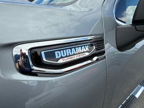 Used 2024 GMC Sierra 1500 SLT w/ SLT Premium Plus Package image 11