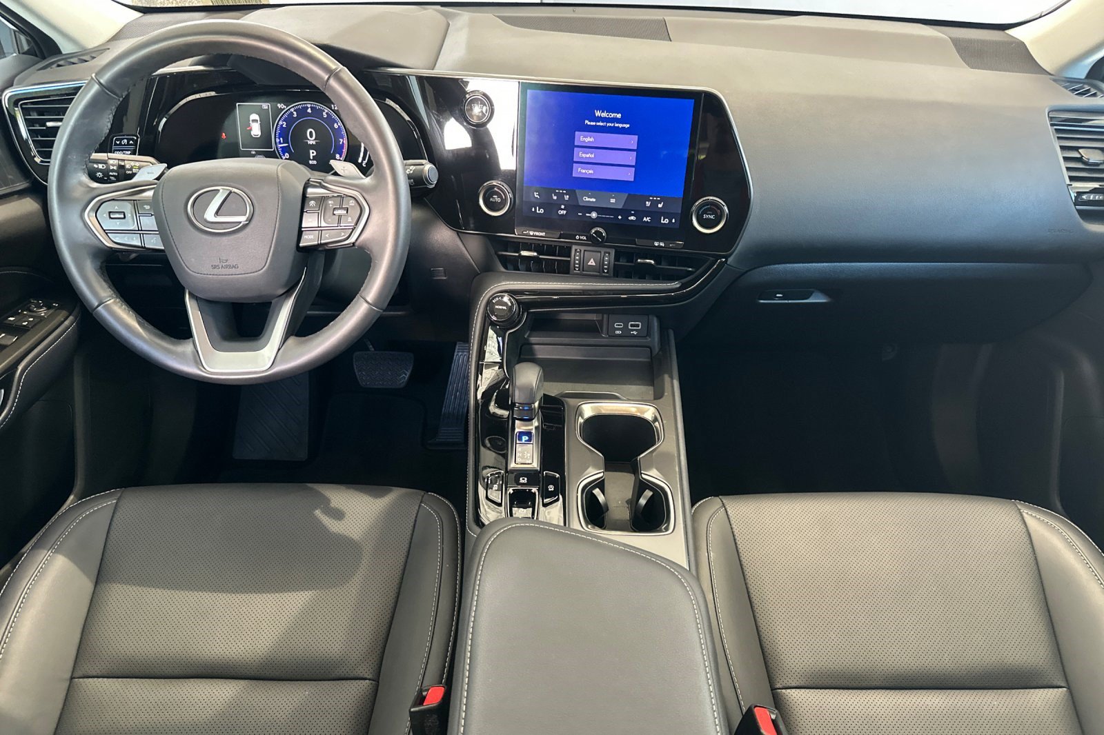 Used 2025 Lexus NX 250 FWD w/ Accessory Package (2T) image 17