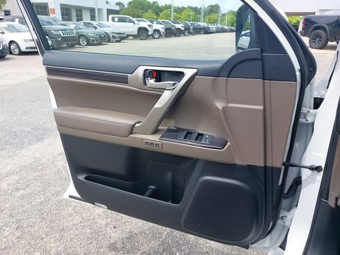 Used 2020 Lexus GX 460 Premium AWD/4WD image 28