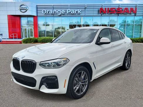 Used 2021 BMW X4 M40i w/ Executive Package AWD/4WD image 4