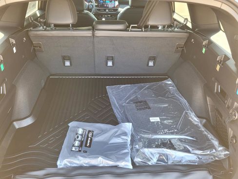 New 2026 Subaru Outback Limited AWD/4WD image 18