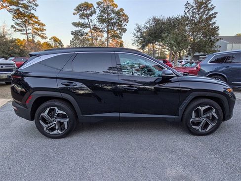 Used 2022 Hyundai Tucson Limited image 3