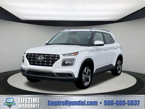 New 2026 Hyundai Venue SEL image 1