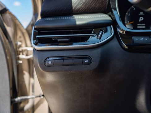 Certified 2023 INFINITI QX60 Sensory w/ Cargo Package FWD image 19