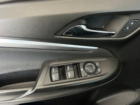 Used 2023 Chevrolet Bolt EUV LT FWD image 11