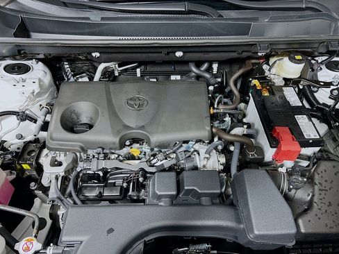 Certified 2025 Toyota RAV4 XLE image 27