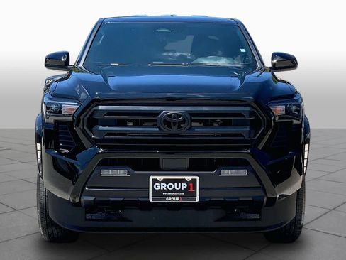 Used 2026 Toyota Tacoma SR5 RWD image 4