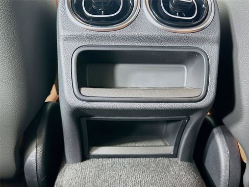 Certified 2026 Mercedes-Benz C 300 4MATIC Sedan image 33