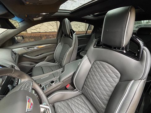 Used 2023 Cadillac CT5 V Blackwing w/ Driver Assist Package RWD image 28