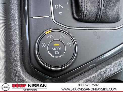 Used 2021 Volkswagen Tiguan S image 23