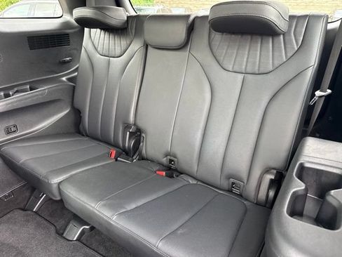 Used 2023 Hyundai Palisade Limited AWD/4WD image 23