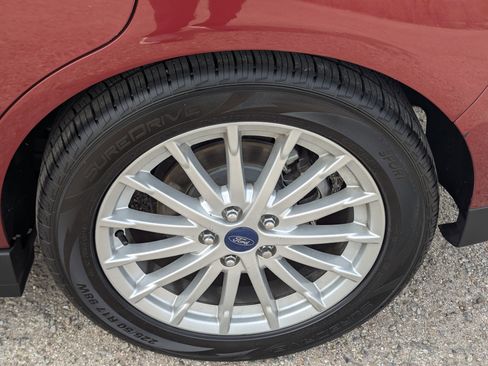 Used 2014 Ford C-MAX SEL w/ Equipment Group 302A image 7