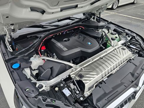 Used 2026 BMW X3 xDrive30 w/ Premium Package image 27