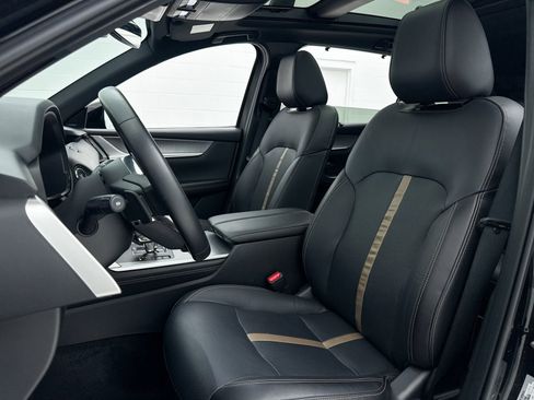 Used 2025 MAZDA CX-70 3.3 Turbo w/ Premium Plus Pkg image 19