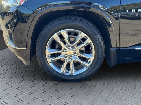 Used 2020 Chevrolet Traverse High Country image 31