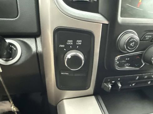 Used 2017 RAM 2500 Big Horn image 31