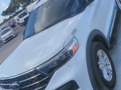 Used 2020 Ford Explorer XLT w/ Class III Trailer Tow Package