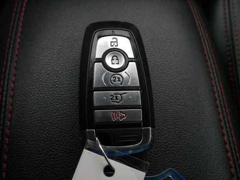 Used 2023 Ford Escape ST-Line image 32