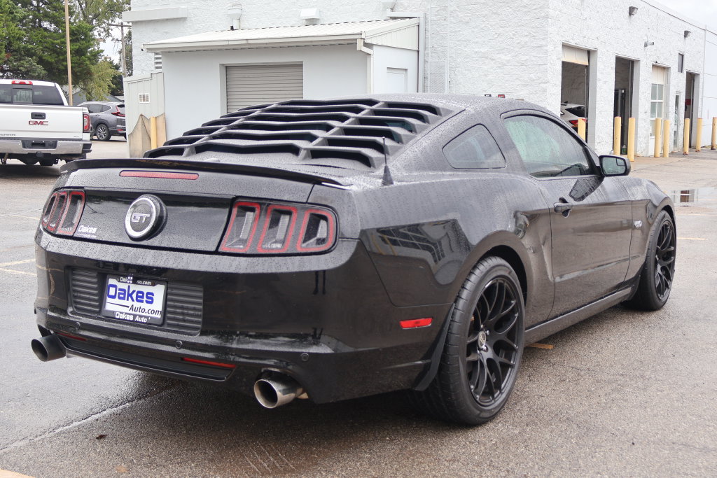 Used 2013 Ford Mustang GT Premium w/ Brembo Brake Pkg RWD image 7