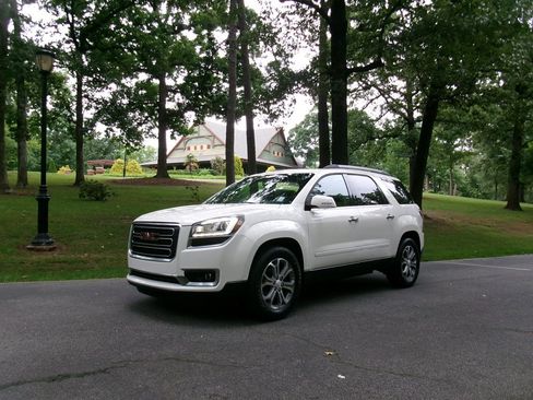 Used 2014 GMC Acadia SLT FWD image 1