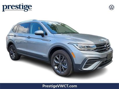 Certified 2022 Volkswagen Tiguan SE