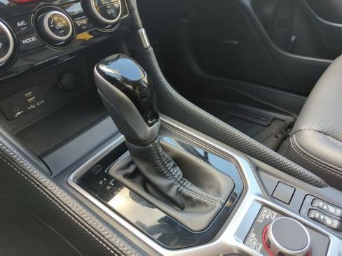 Certified 2023 Subaru Forester Limited image 33