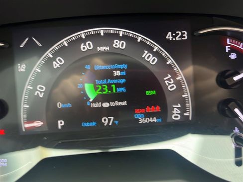 Used 2020 Toyota RAV4 Limited AWD/4WD image 5