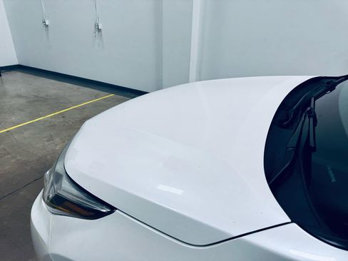 Used 2017 Toyota Highlander Limited image 13