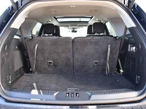 Used 2023 Ford Explorer XLT w/ Equipment Group 202A image 20