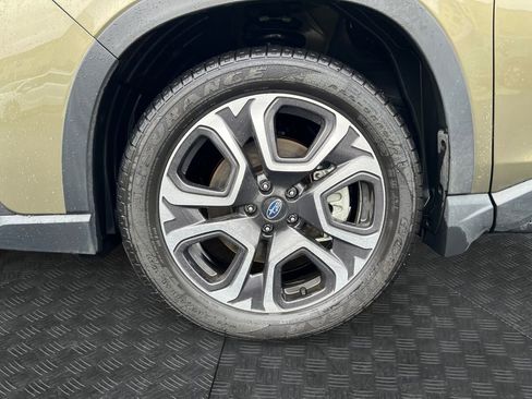 Used 2023 Subaru Ascent Limited image 14