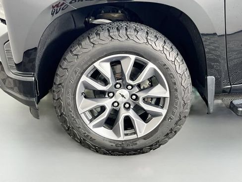 Used 2020 Chevrolet Silverado 1500 RST AWD/4WD image 11