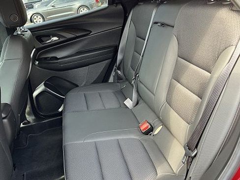Used 2023 Chevrolet TrailBlazer RS w/ Convenience Package FWD image 16